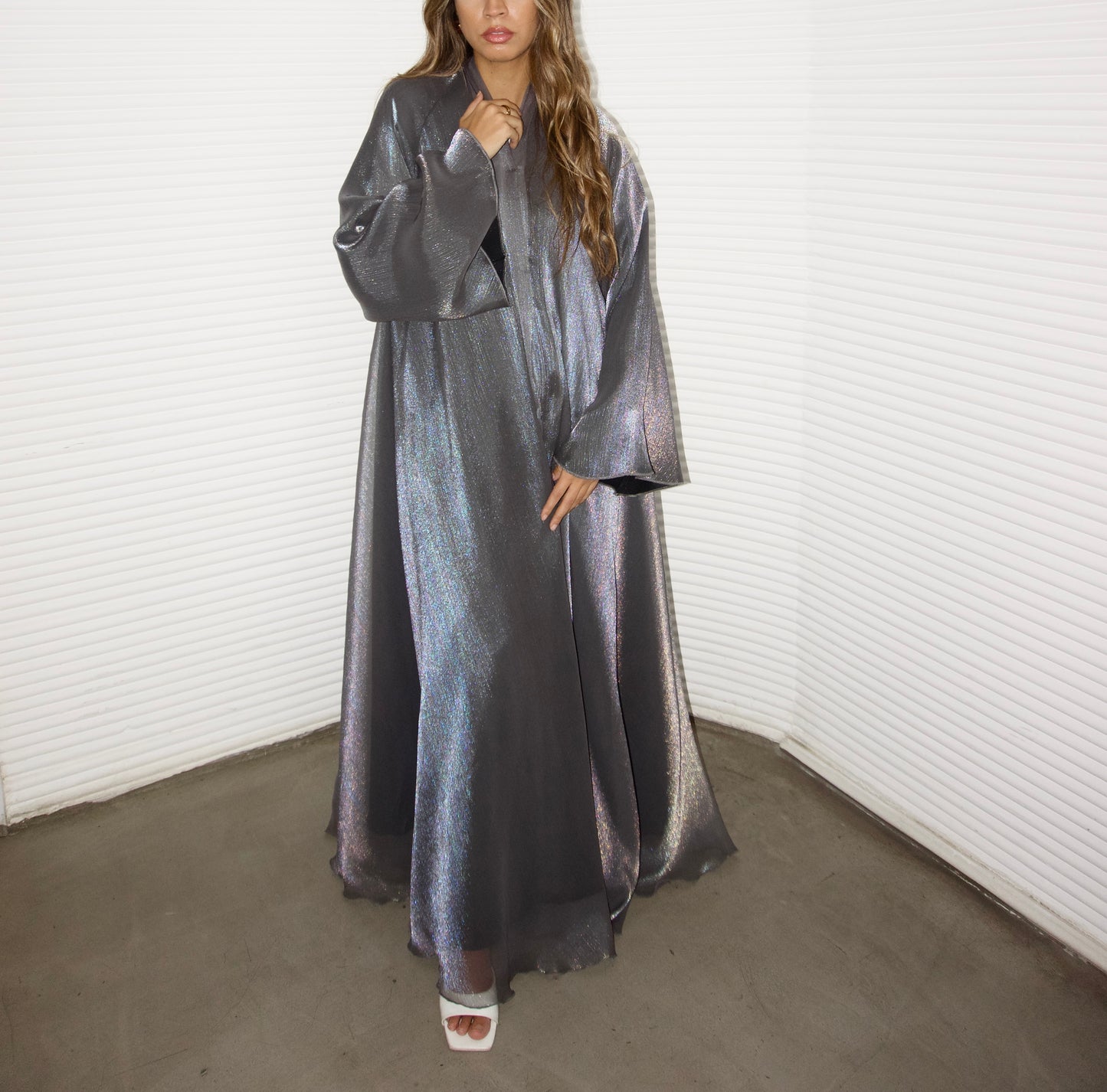 Amara | Grey